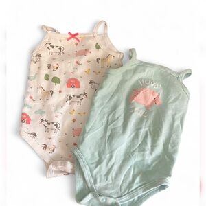 HudsonBaby Set of Two Onesies with Farm and Pig Designs